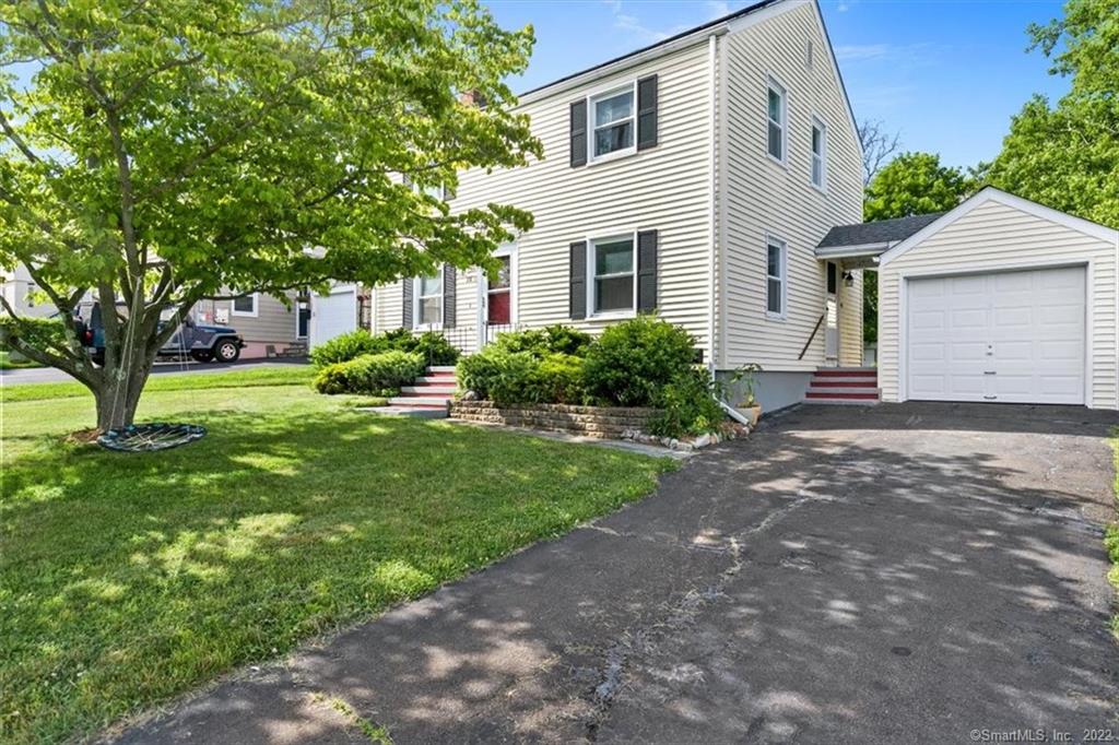 118 London Drive Hamden CT 06517