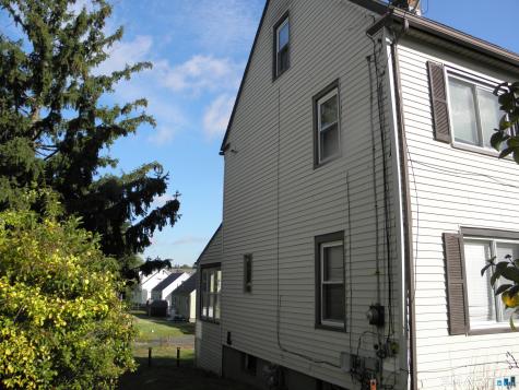 141 West Center Street Manchester CT 06040