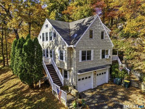 52 Buckingham Road Seymour CT 06483