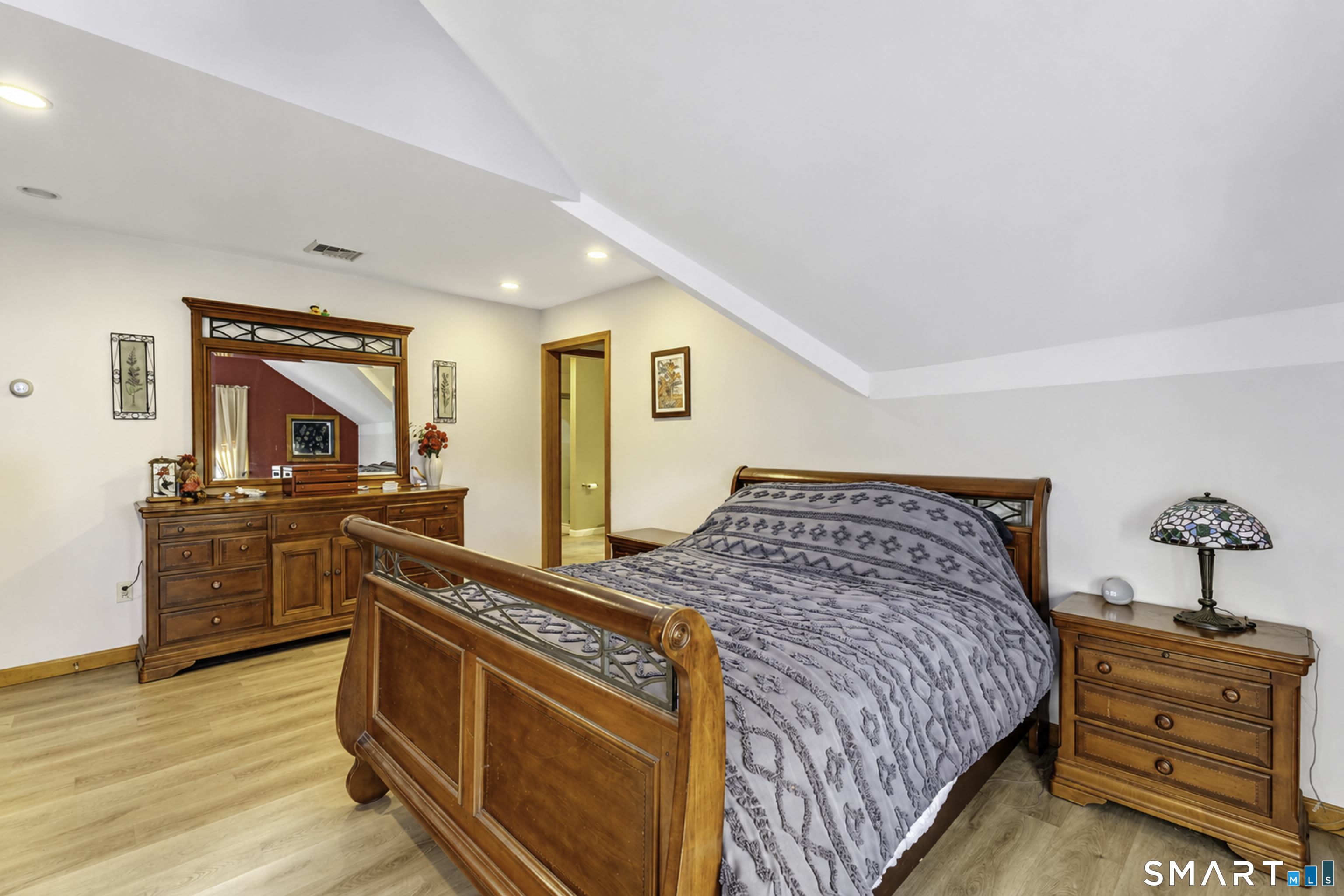 52 Buckingham Road Seymour CT 06483