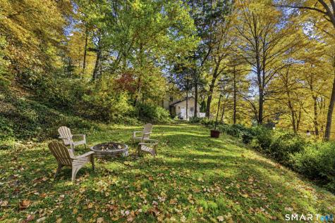 52 Buckingham Road Seymour CT 06483