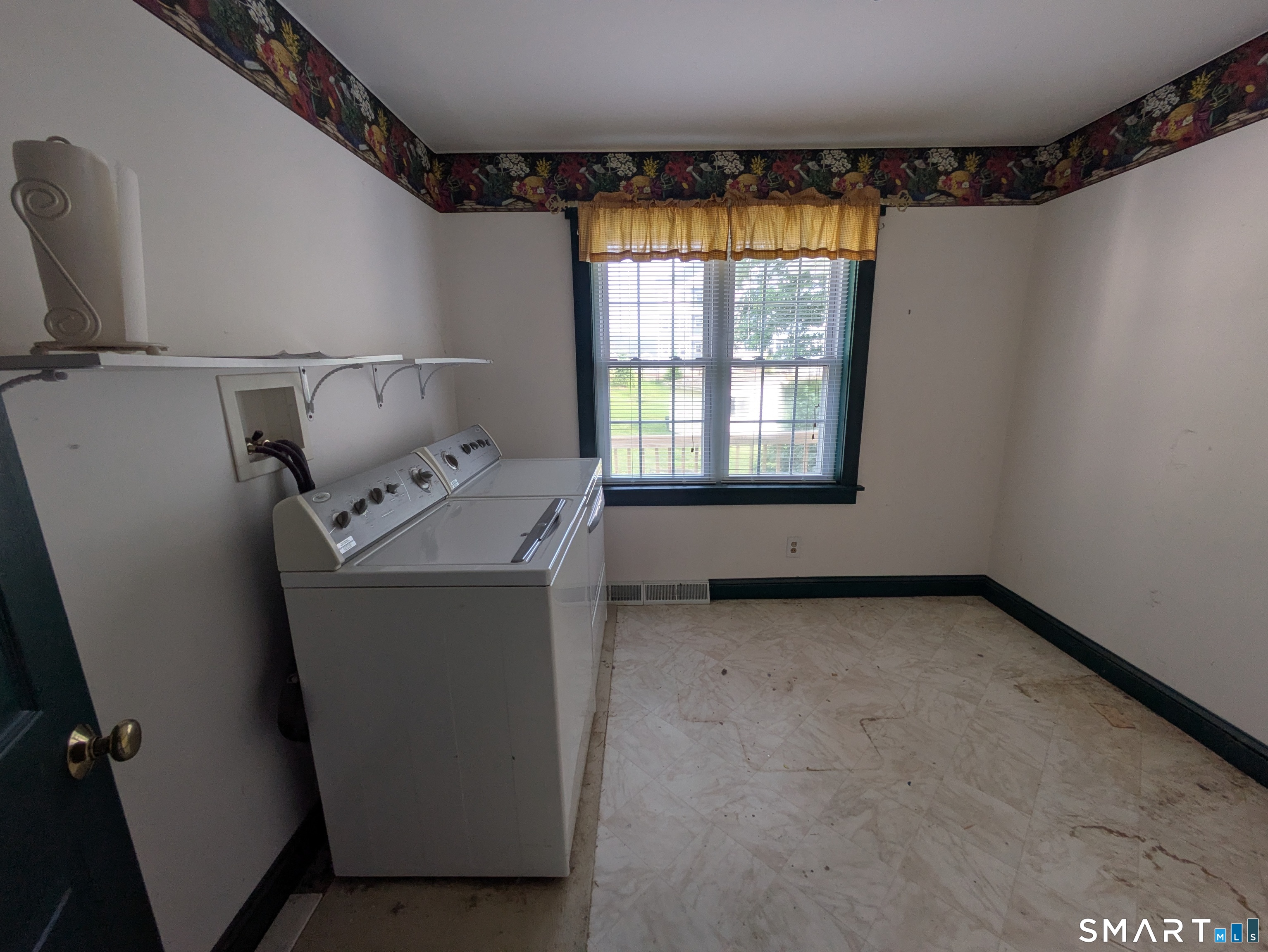 261 Coram Road Shelton CT 06484