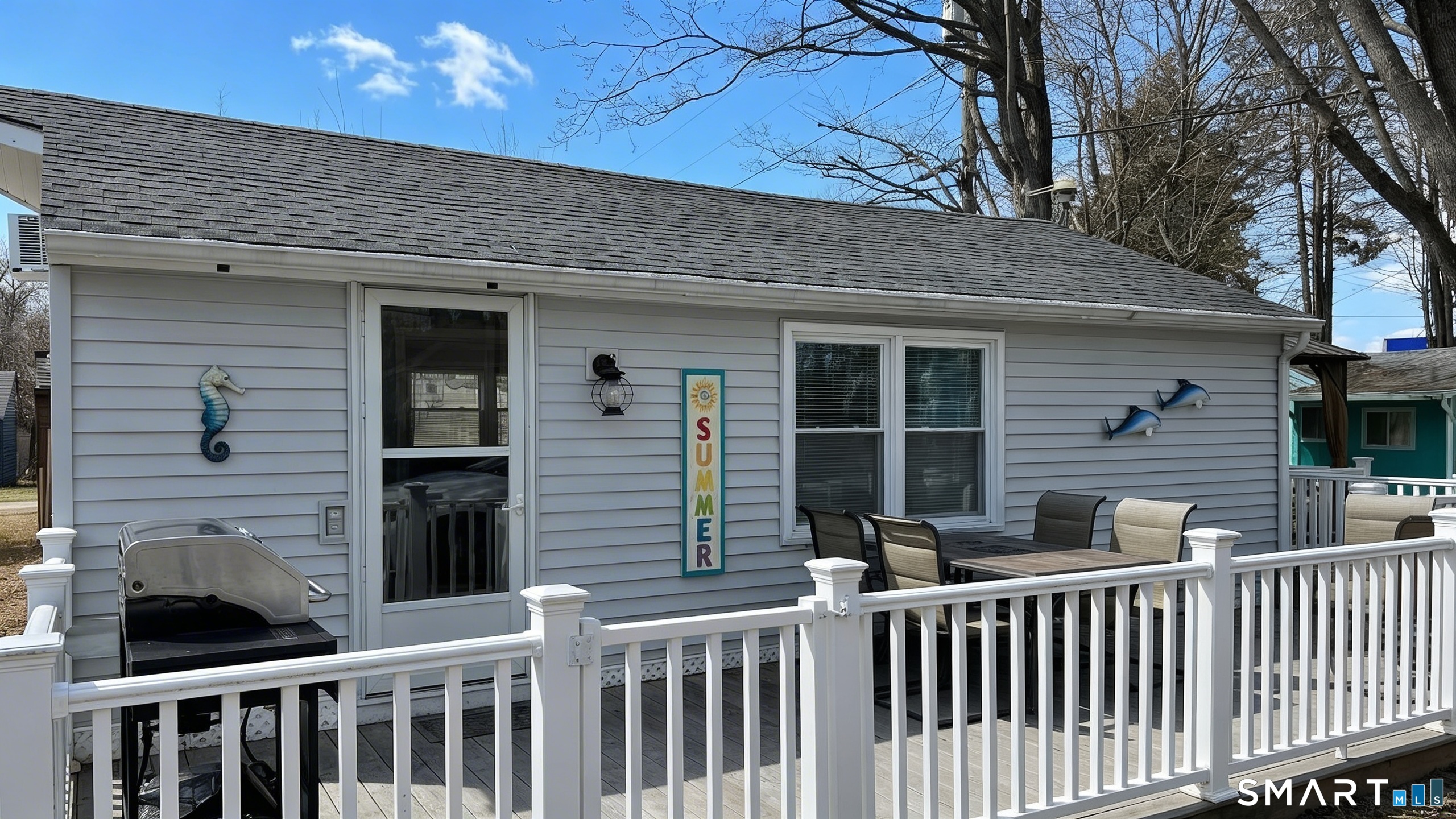 16 North Street Madison CT 06443