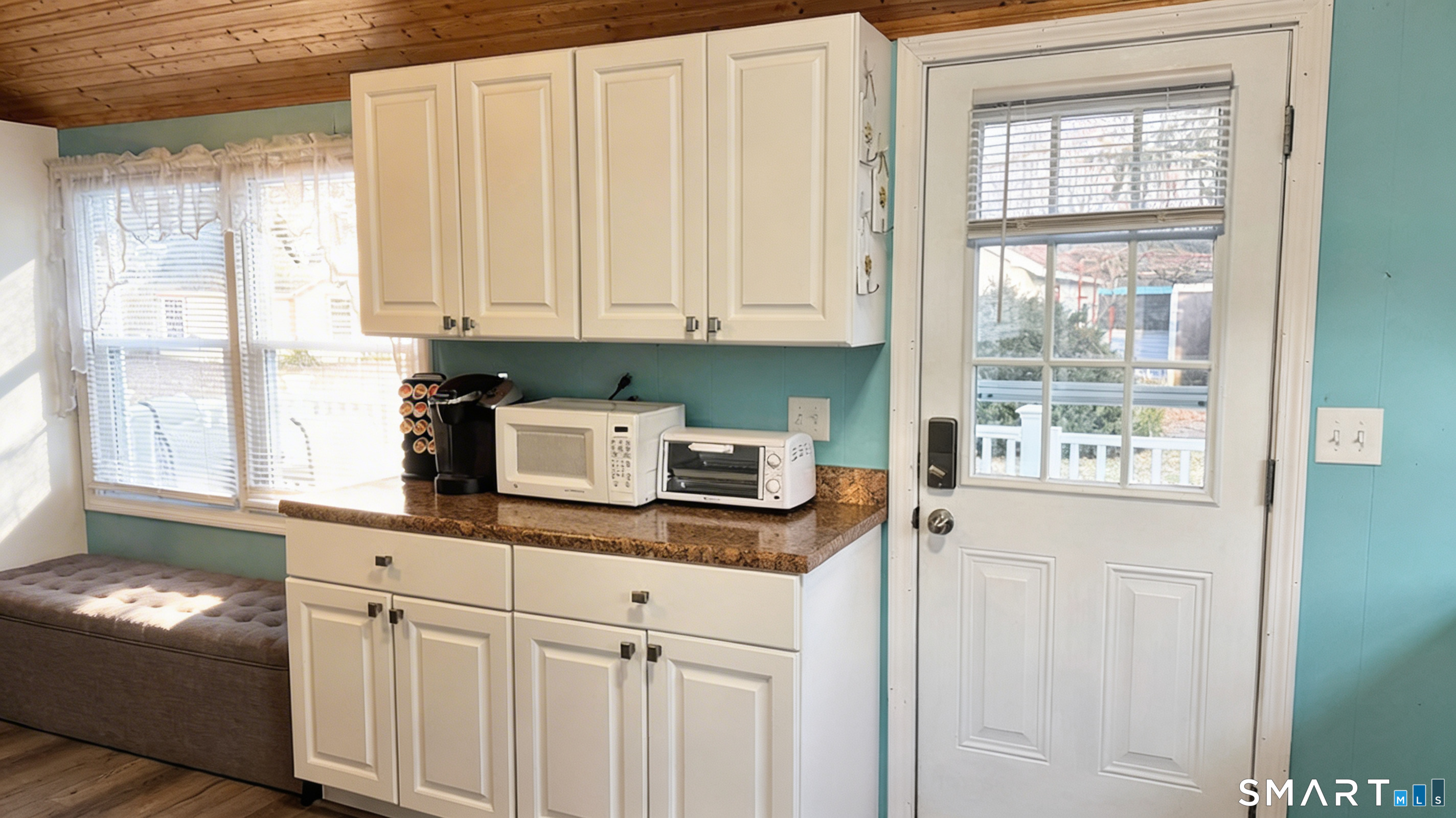 16 North Street Madison CT 06443