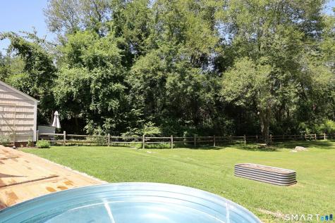 18 Head Of Meadow Road Newtown CT 06470