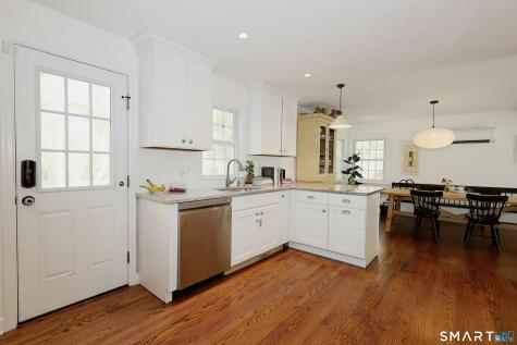 18 Head Of Meadow Road Newtown CT 06470