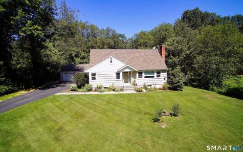 18 Head Of Meadow Road Newtown CT 06470