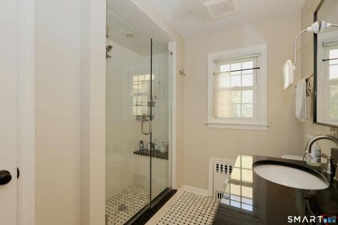 18 Head Of Meadow Road Newtown CT 06470