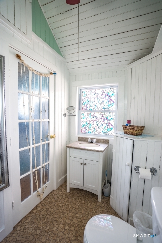 127 Shore Road Clinton CT 06413