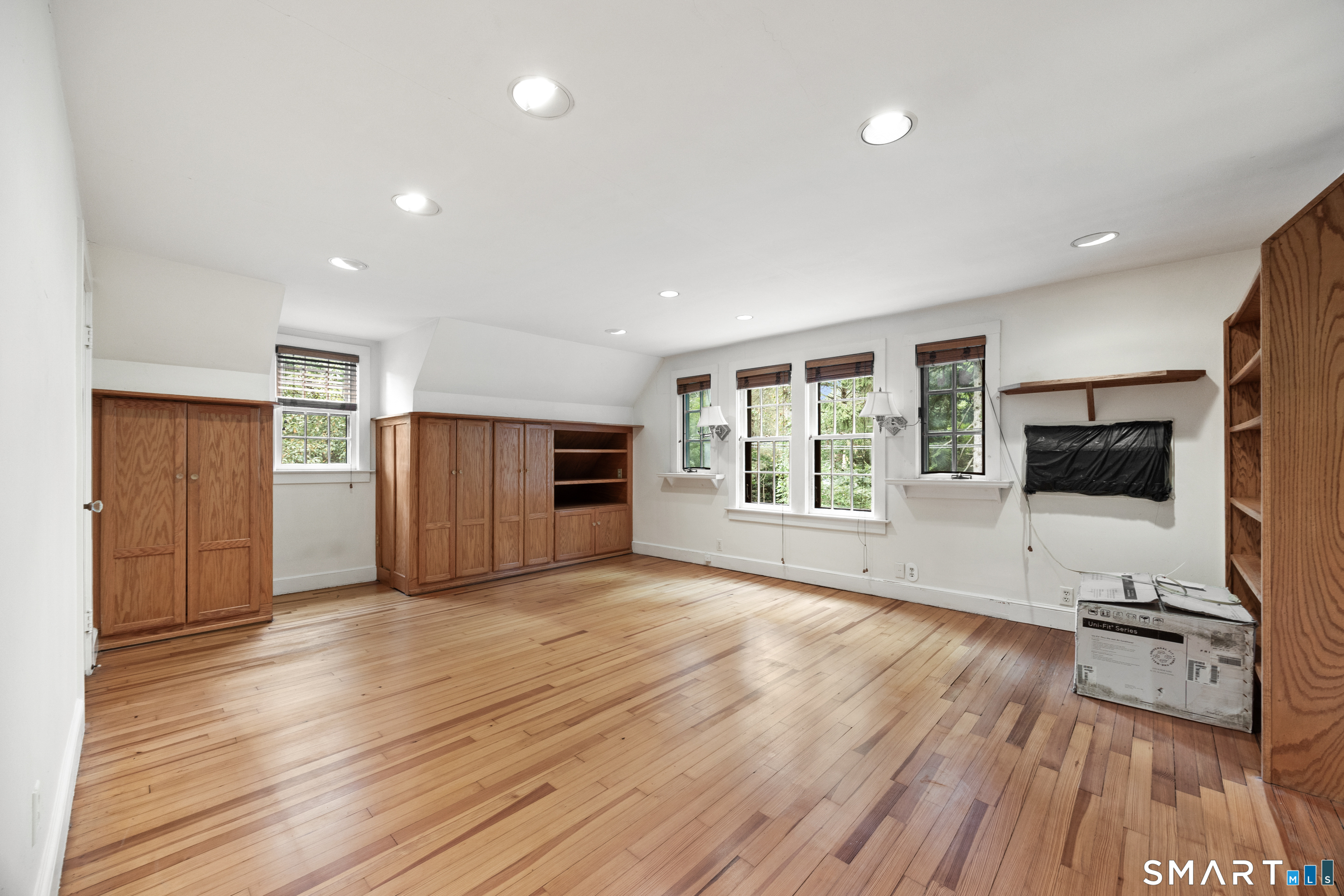 183 Wilton Road Westport CT 06880