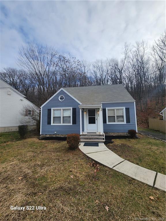 994 Pearl Lake Road Waterbury CT 06706