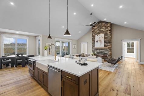 11 Twin Valley Road East Lyme CT 06333