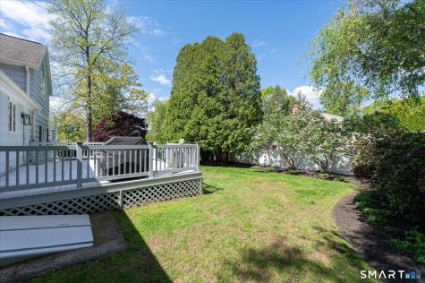 43 Green Knolls Lane Fairfield CT 06824
