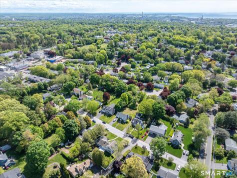 43 Green Knolls Lane Fairfield CT 06824