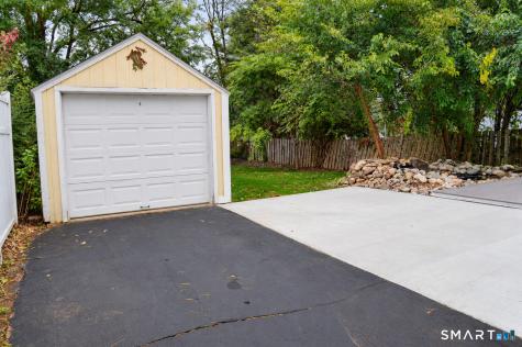 33 Byrd Road Wethersfield CT 06109