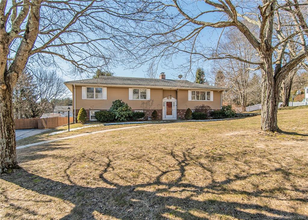 53 Bunny Lane Brooklyn CT 06234