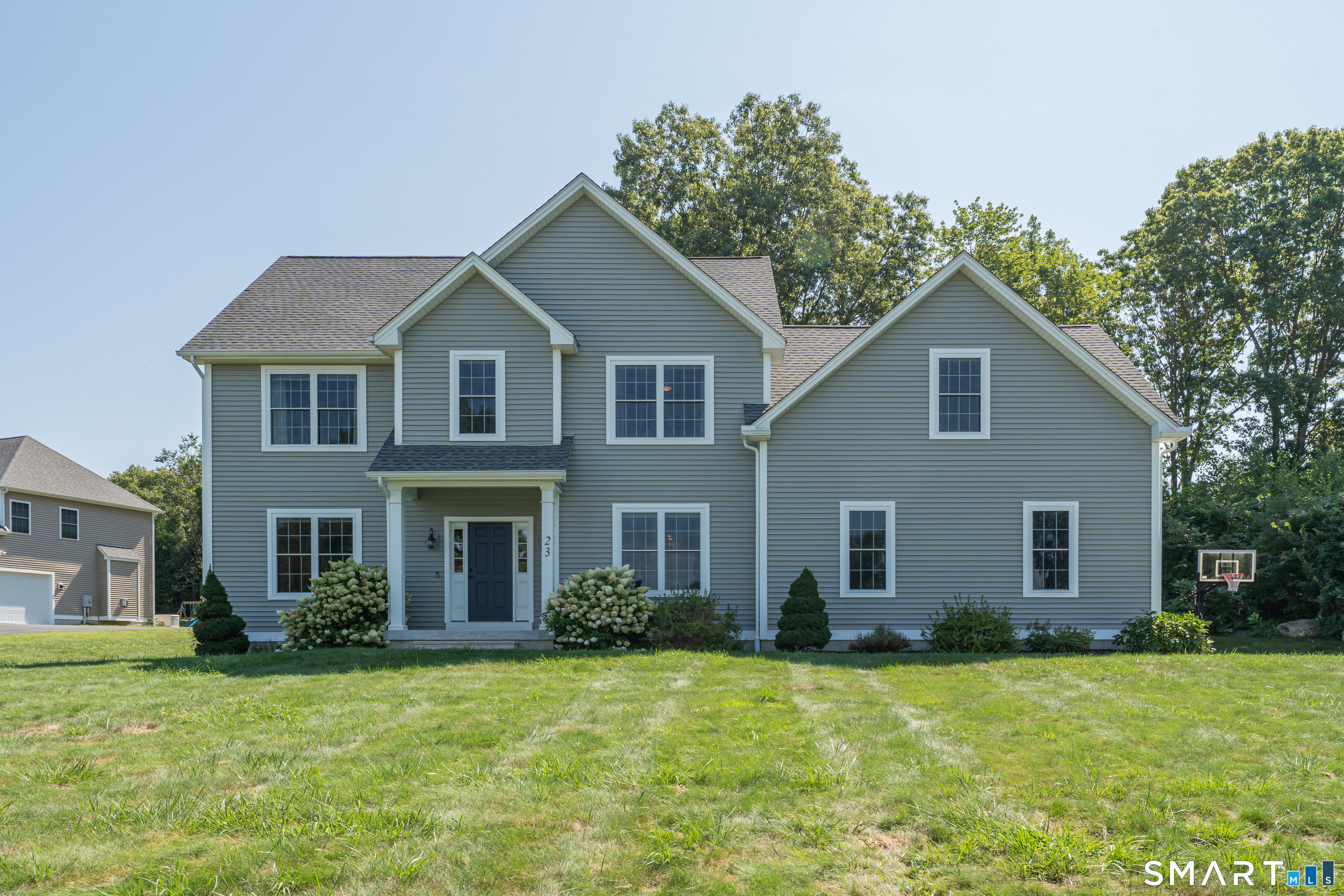 23 Salmon Run East Hampton CT 06424