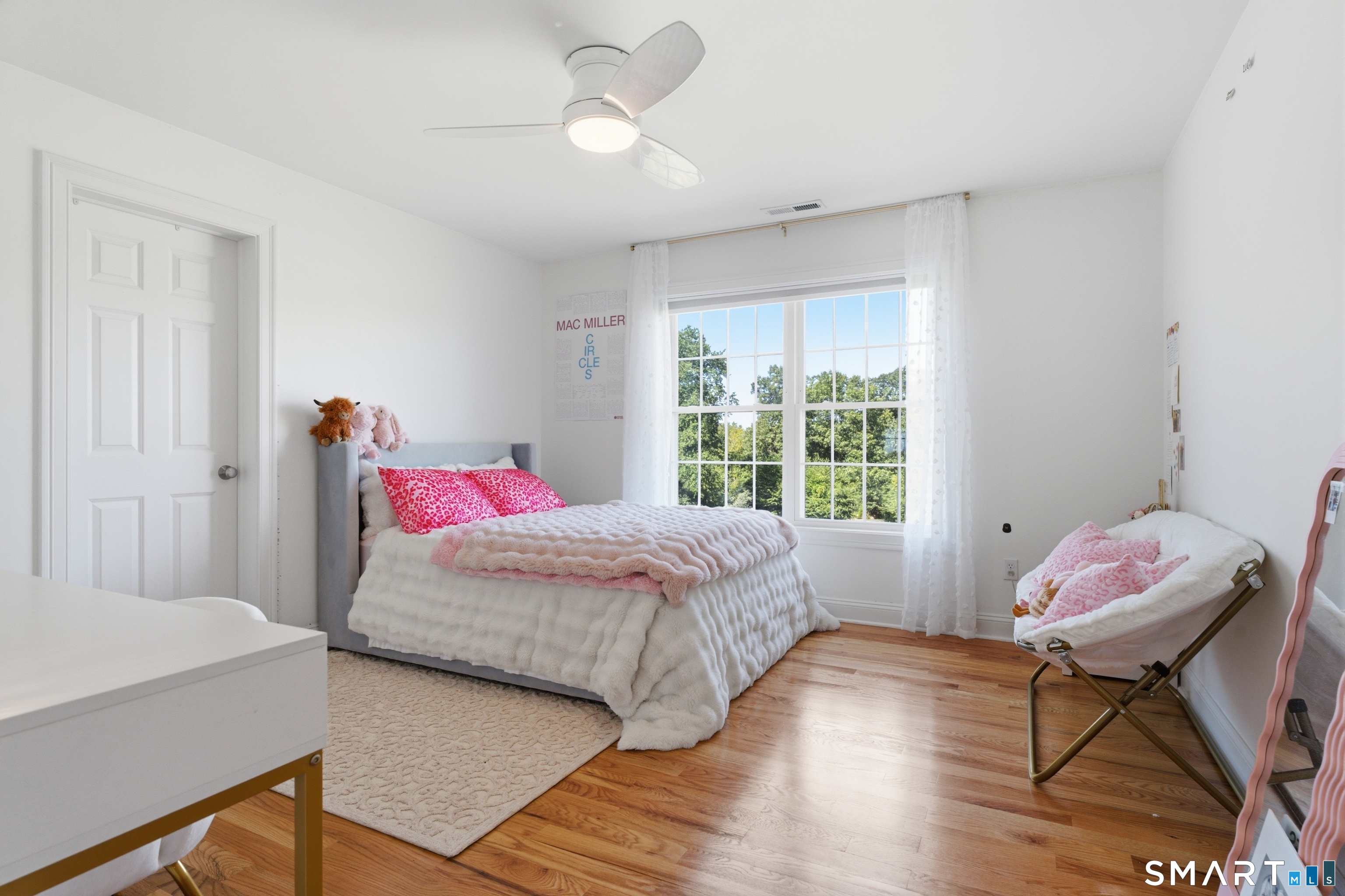23 Salmon Run East Hampton CT 06424