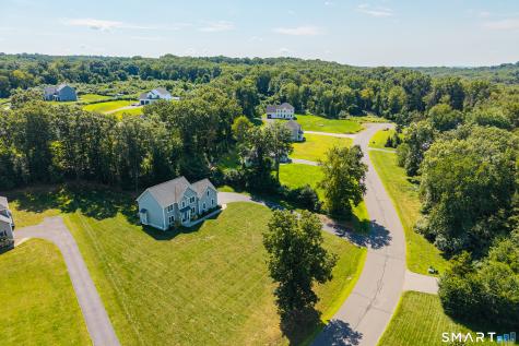 23 Salmon Run East Hampton CT 06424