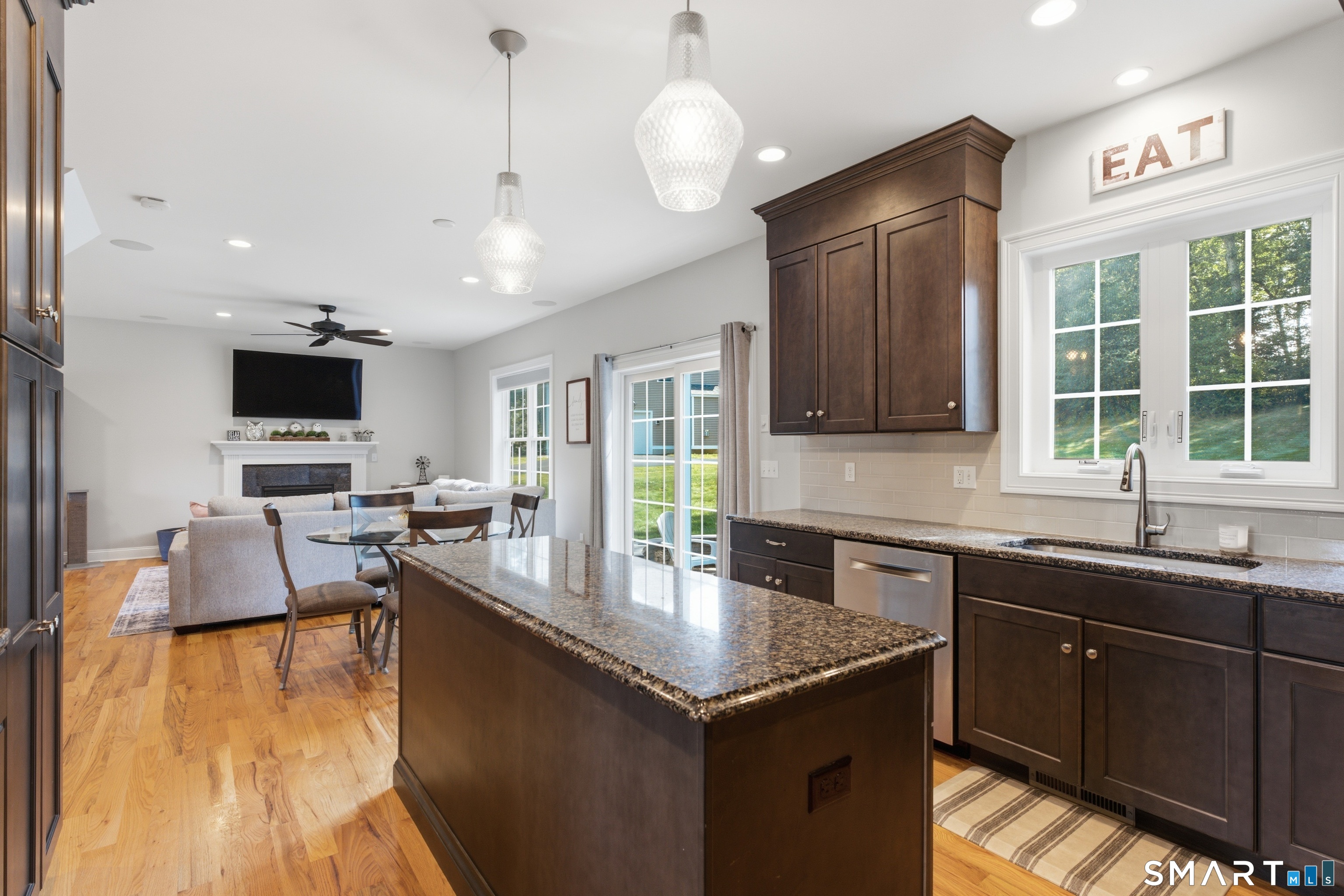 23 Salmon Run East Hampton CT 06424