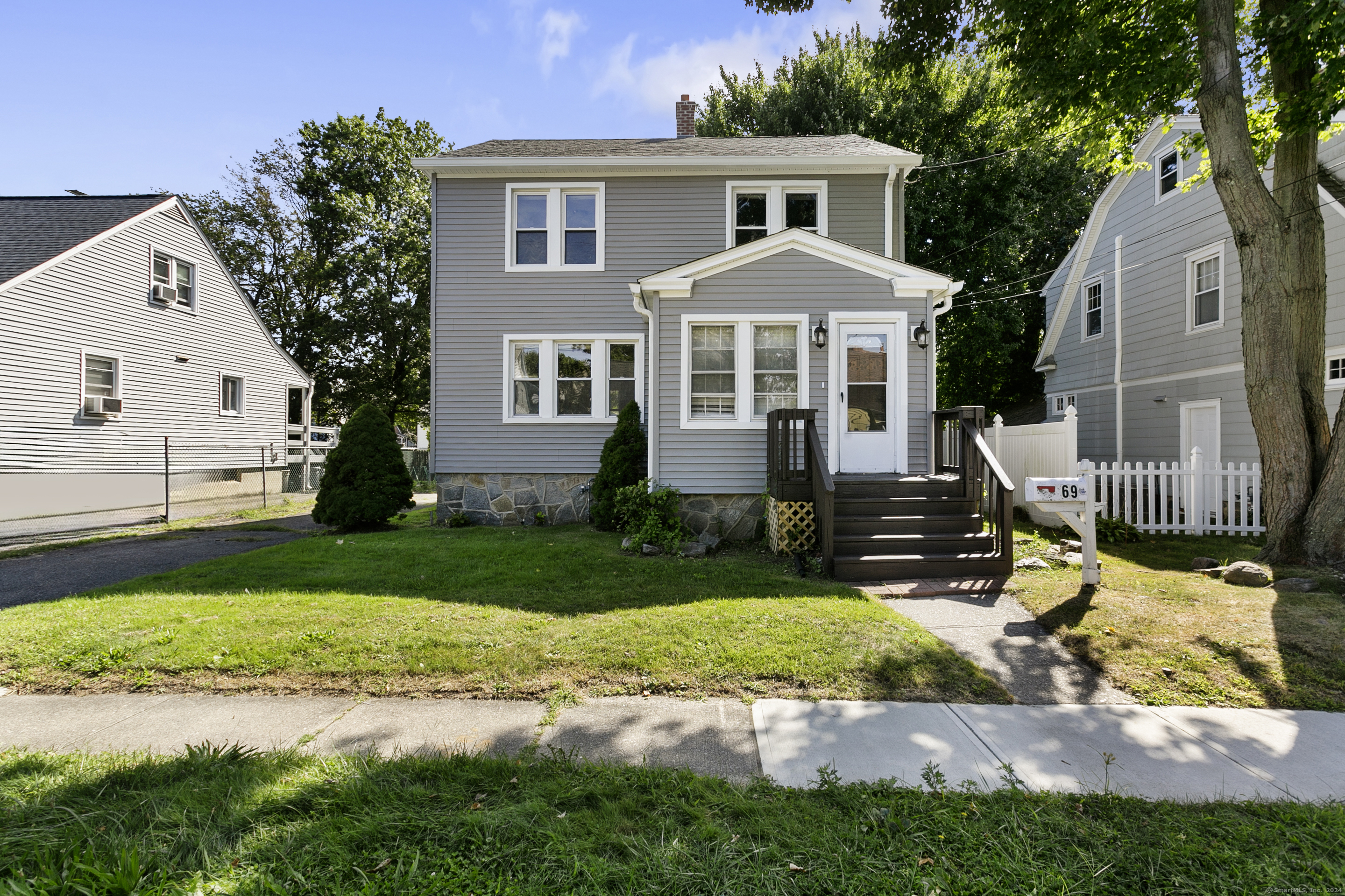 69 Everett Street Stratford CT 06615