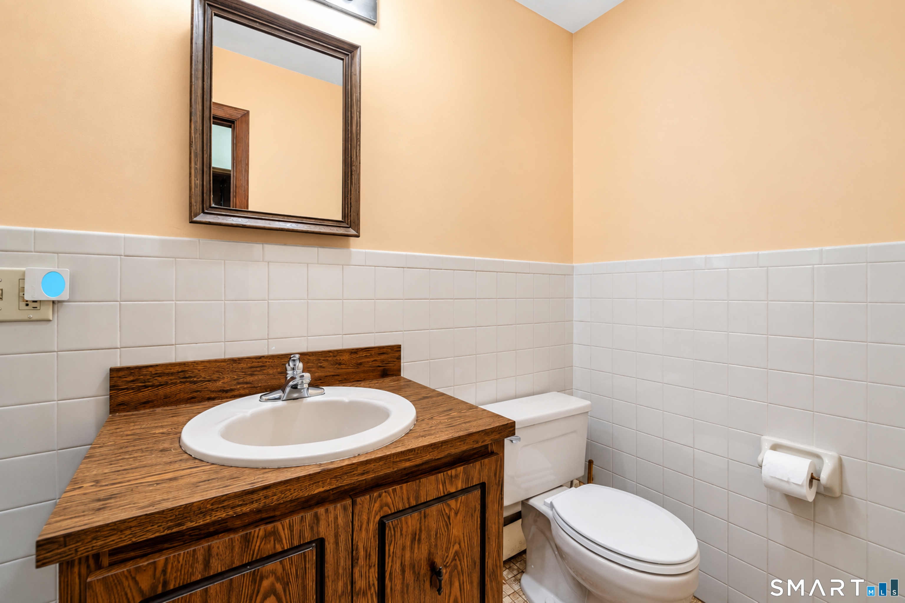 17 Greenbriar Circle Fairfield CT 06824
