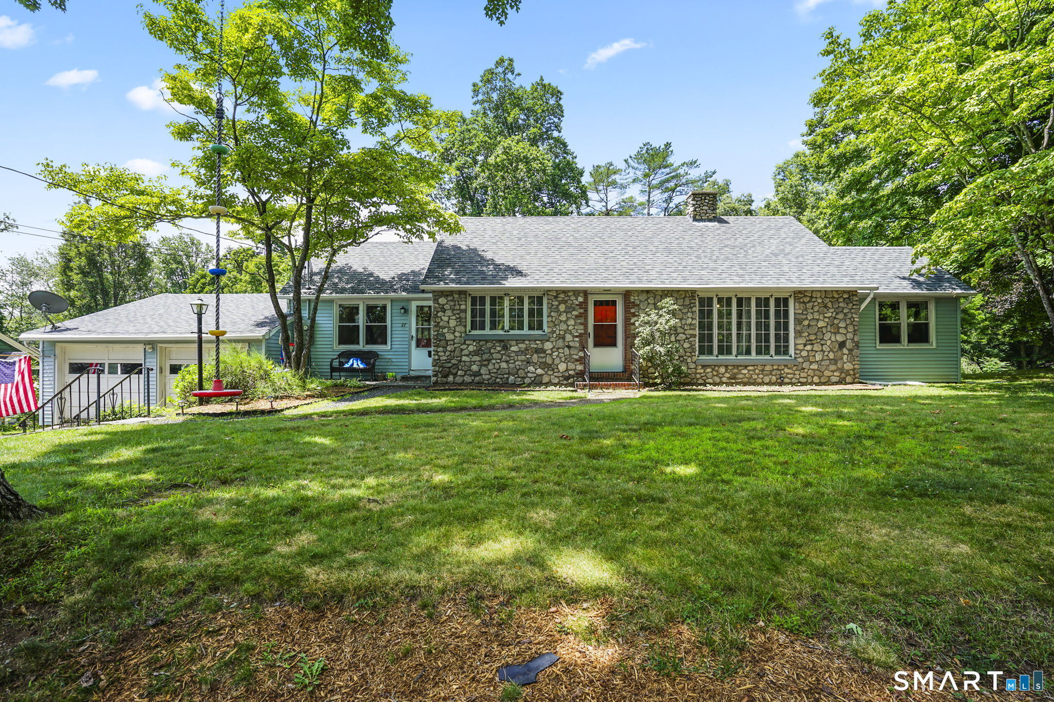 27 Bevin Boulevard East Hampton CT 06424