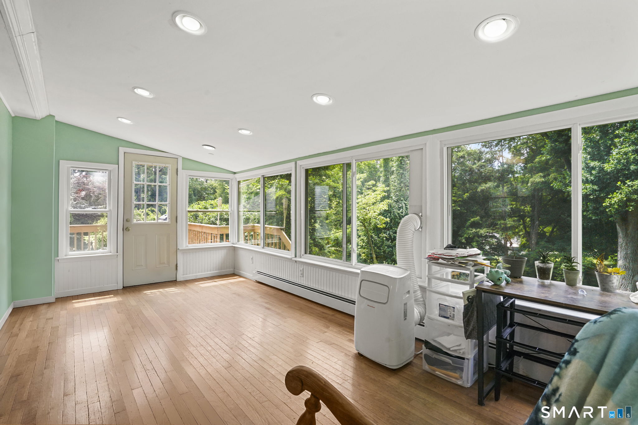 27 Bevin Boulevard East Hampton CT 06424