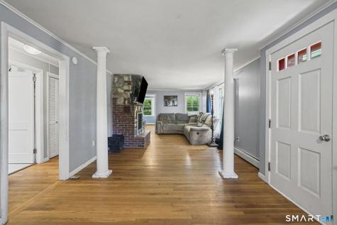 27 Bevin Boulevard East Hampton CT 06424