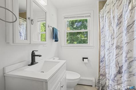 27 Bevin Boulevard East Hampton CT 06424