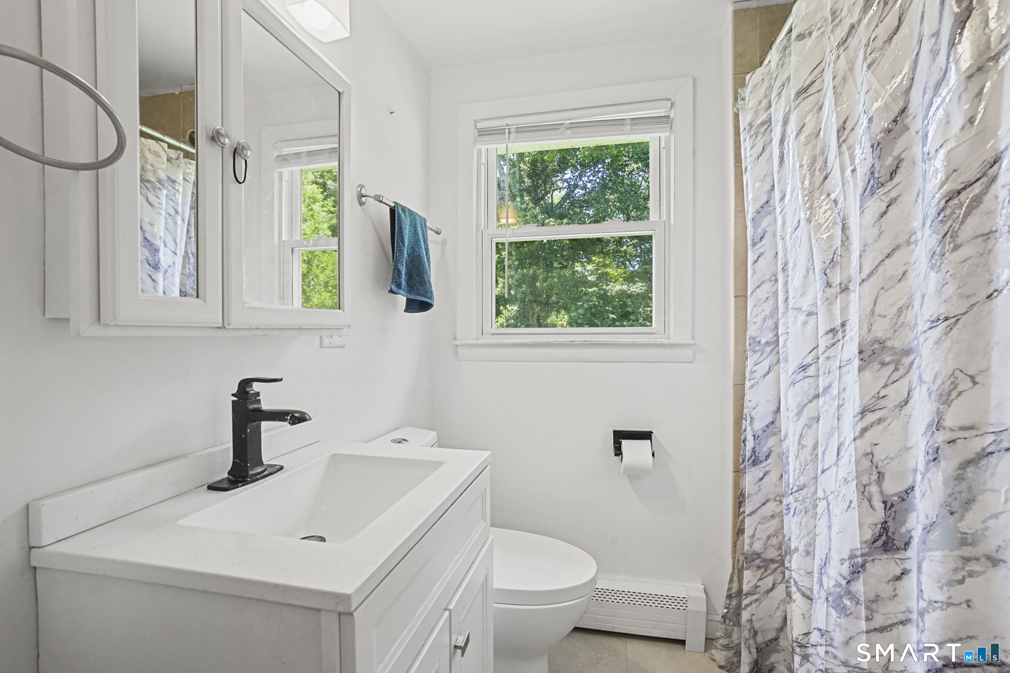 27 Bevin Boulevard East Hampton CT 06424