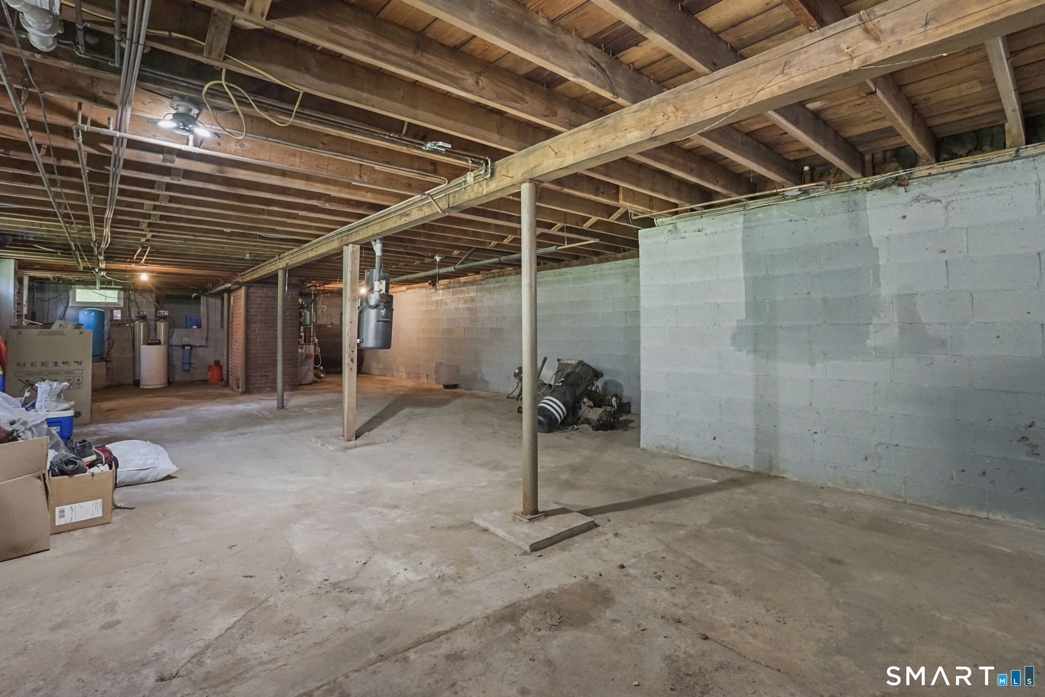 27 Bevin Boulevard East Hampton CT 06424