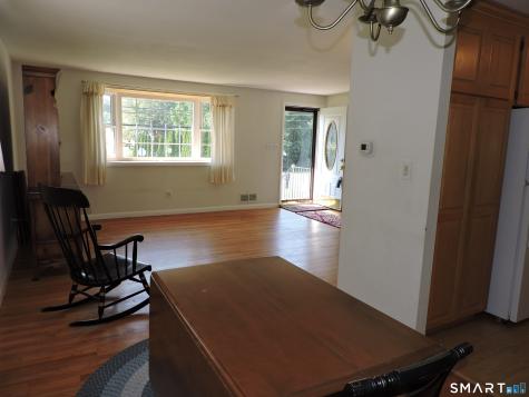 796 Avery Street South Windsor CT 06074