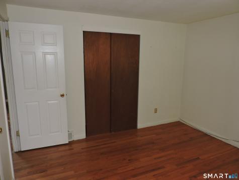 796 Avery Street South Windsor CT 06074