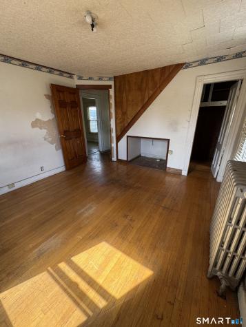 136 Collis Street West Haven CT 06516