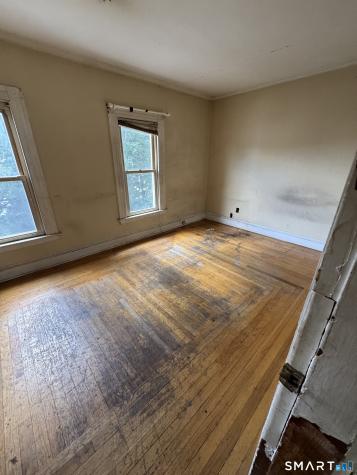 136 Collis Street West Haven CT 06516