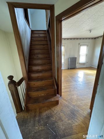 136 Collis Street West Haven CT 06516