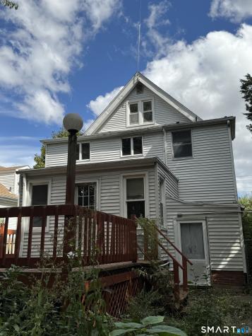 136 Collis Street West Haven CT 06516