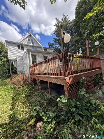 136 Collis Street West Haven CT 06516