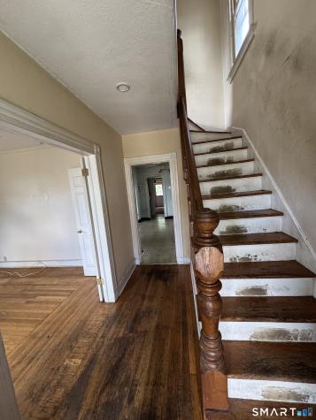 136 Collis Street West Haven CT 06516