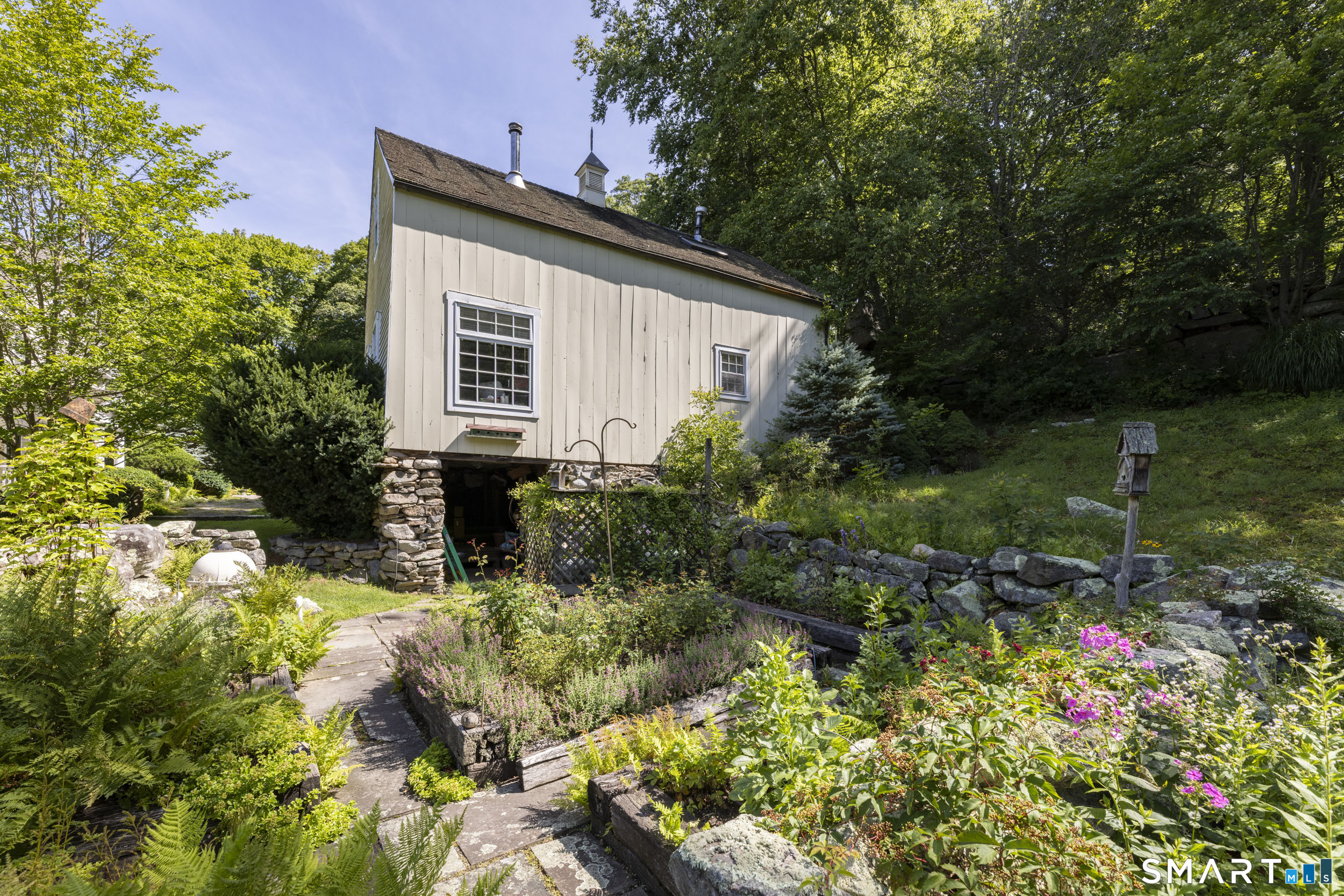 140 Briar Patch Road Stonington CT 06378