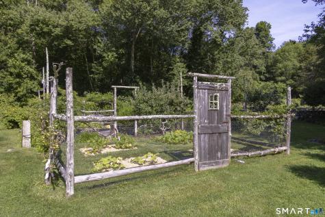 140 Briar Patch Road Stonington CT 06378