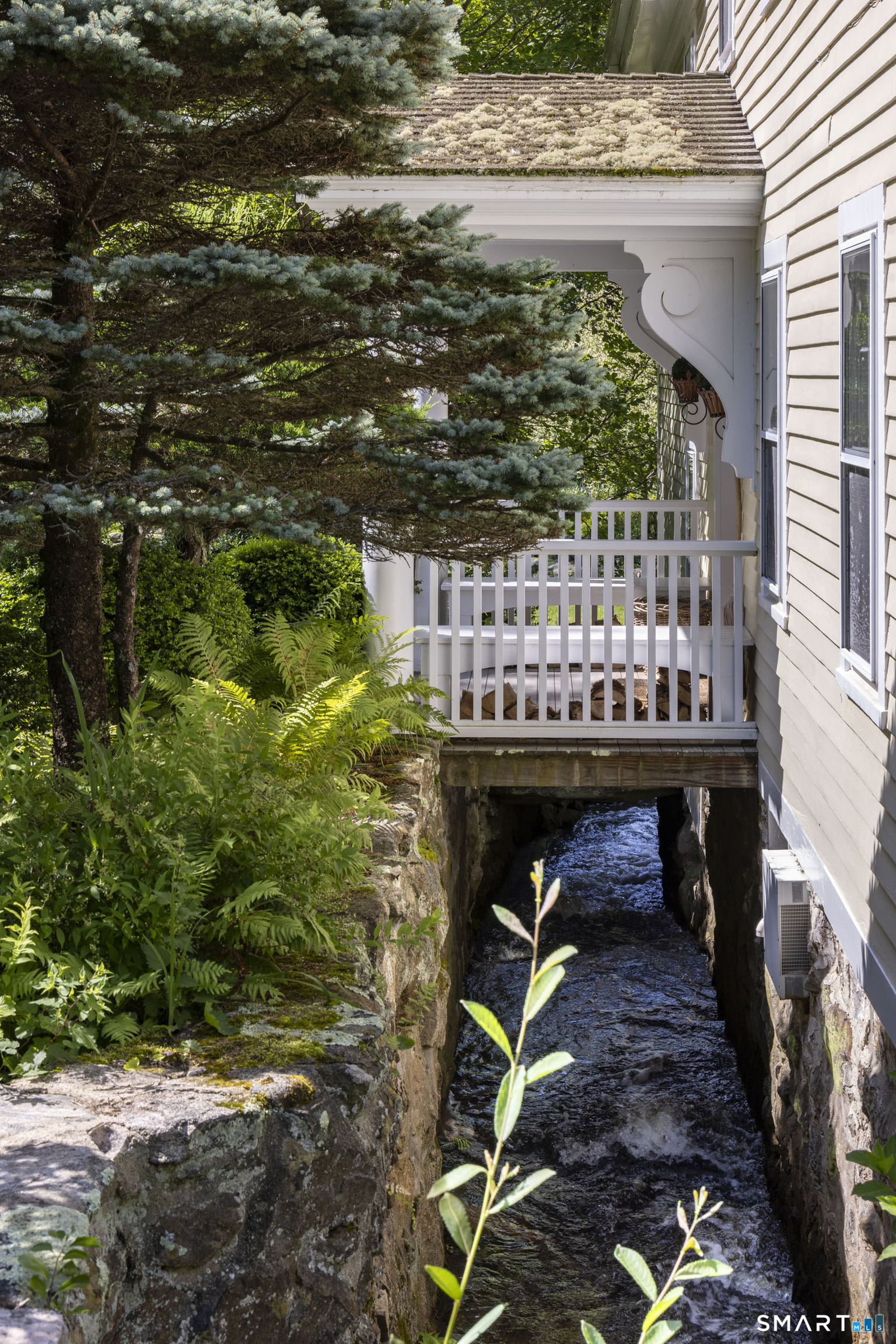 140 Briar Patch Road Stonington CT 06378