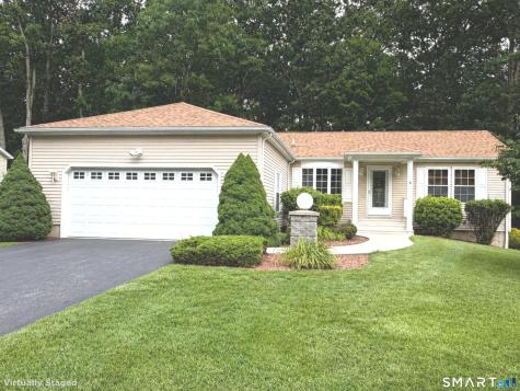 9 Paint Brush Path Montville CT 06382