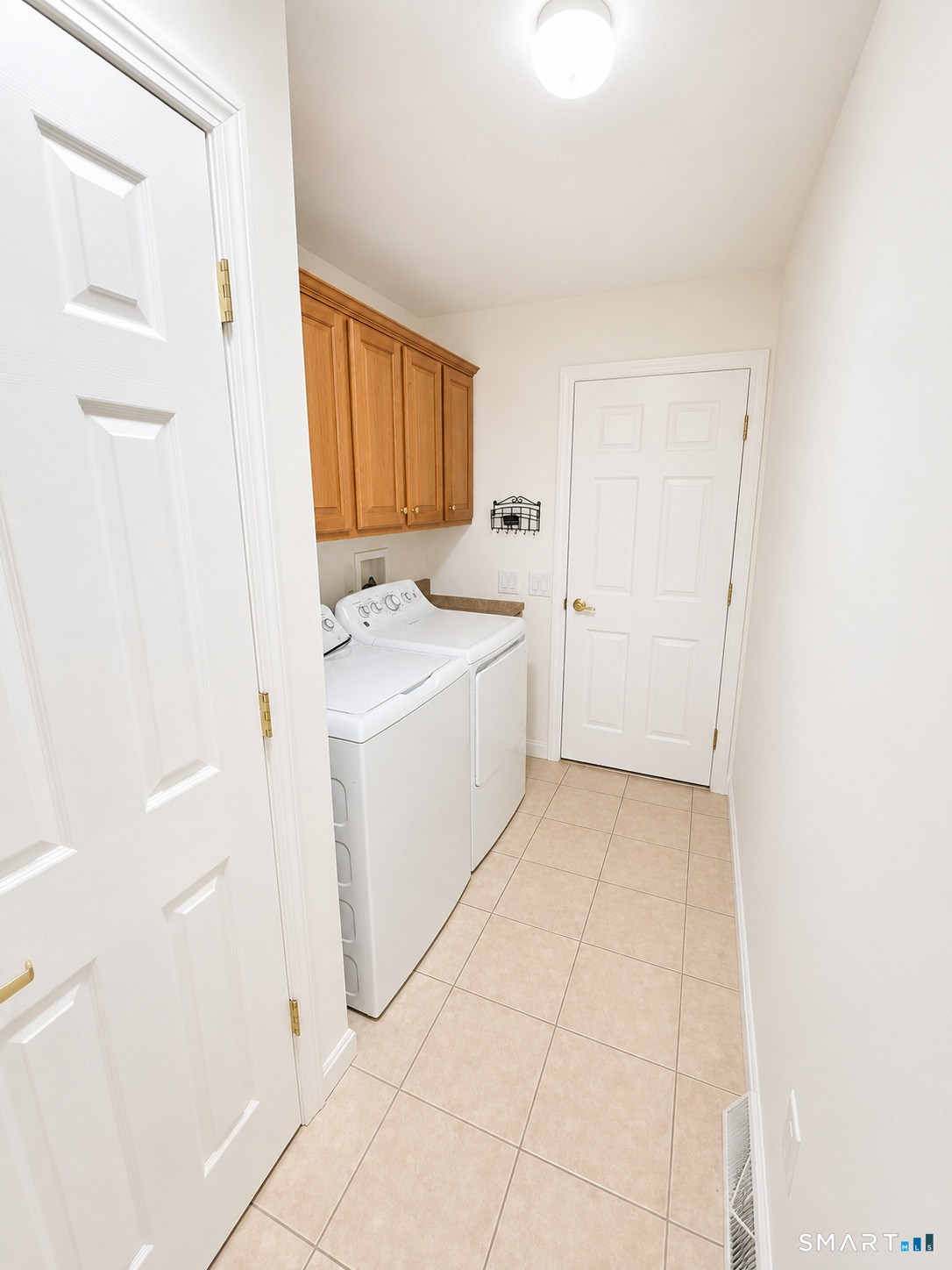 9 Paint Brush Path Montville CT 06382