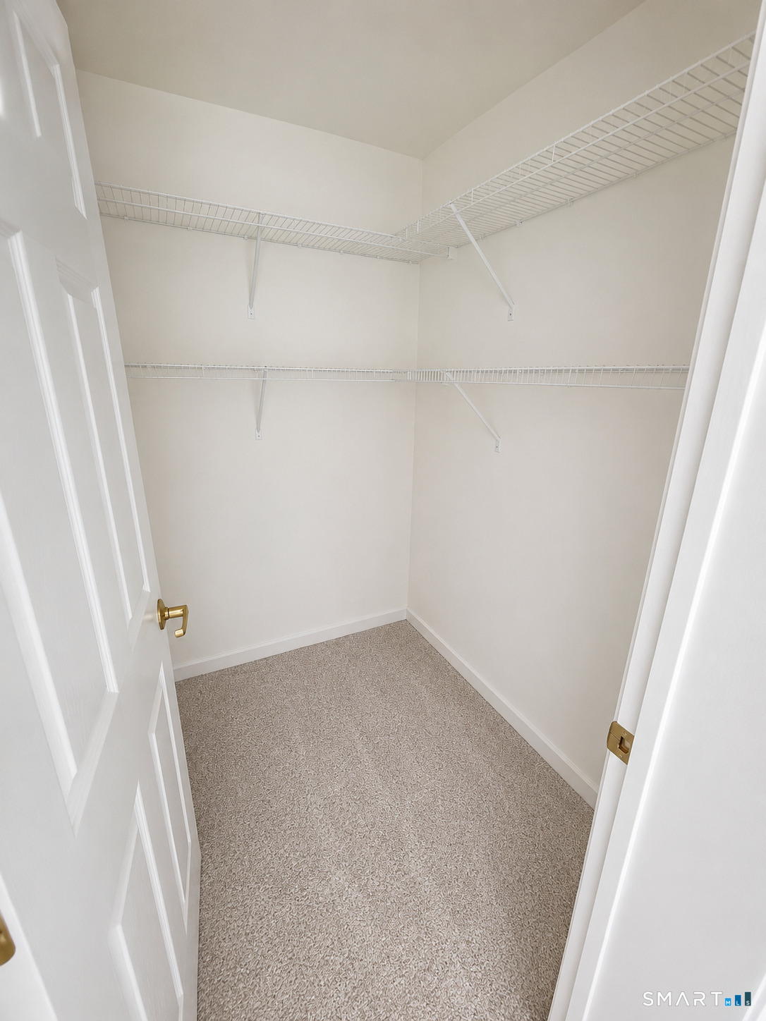 9 Paint Brush Path Montville CT 06382