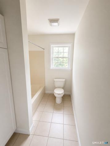 9 Paint Brush Path Montville CT 06382