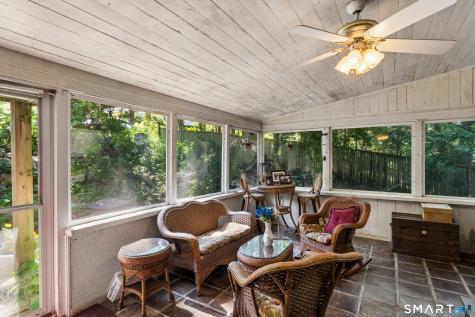 77 Algonquin Trail Newtown CT 06482