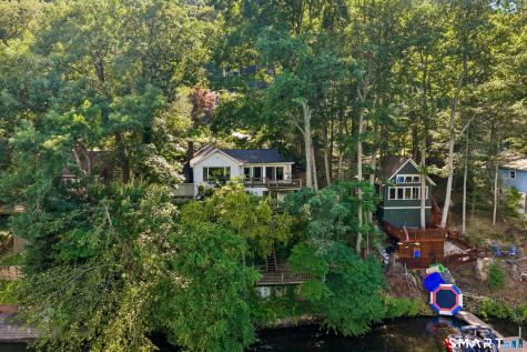 77 Algonquin Trail Newtown CT 06482