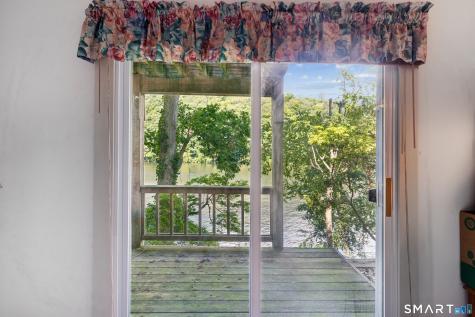 77 Algonquin Trail Newtown CT 06482